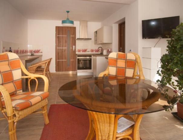 Hospoda-Ferienhaus Am Olba-See Malschwitz ภายนอก รูปภาพ